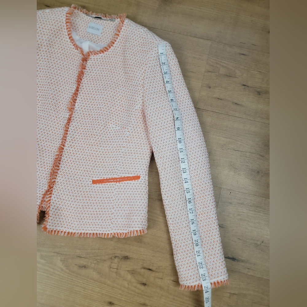 MADELEINE Blazer - Picture 15 of 16